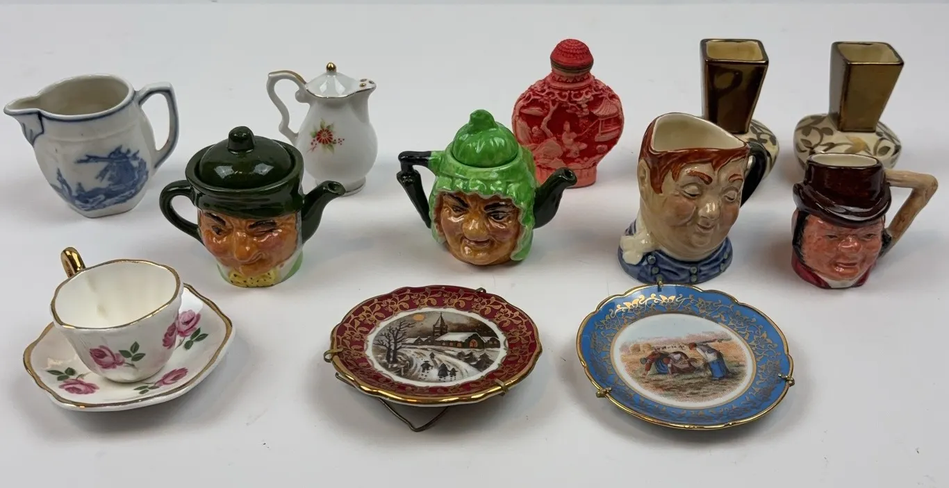 Vintage Character Jugs & China Lot