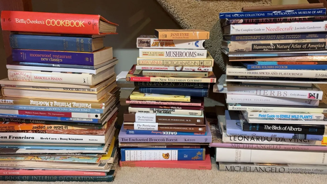 Cookbooks, Art & Nature Books Lot