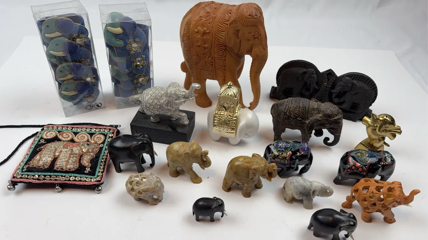 Elephant Figurine & Collectibles Lot