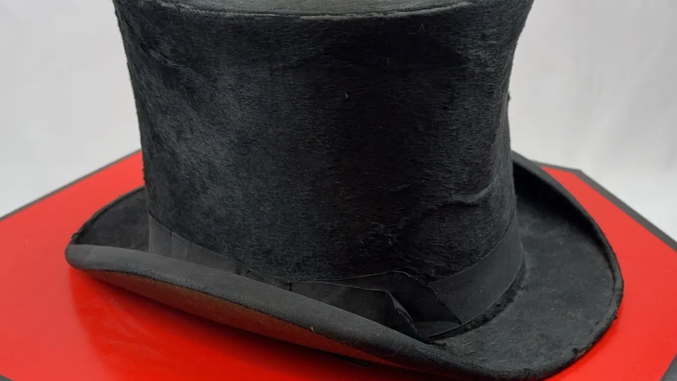 Lorge & Co. Vintage Black Top Hat - Montreal Hatters