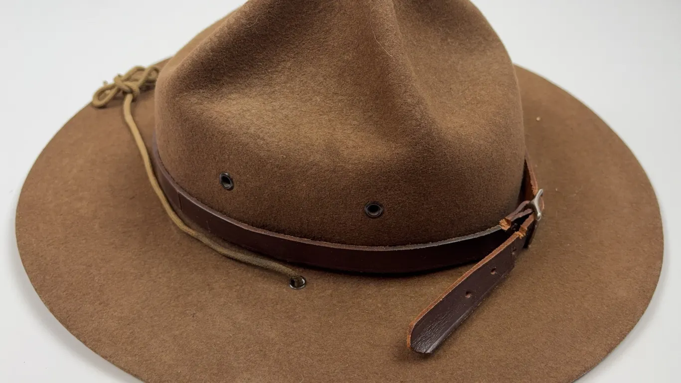 Vintage Canadian Military Campaign Hat