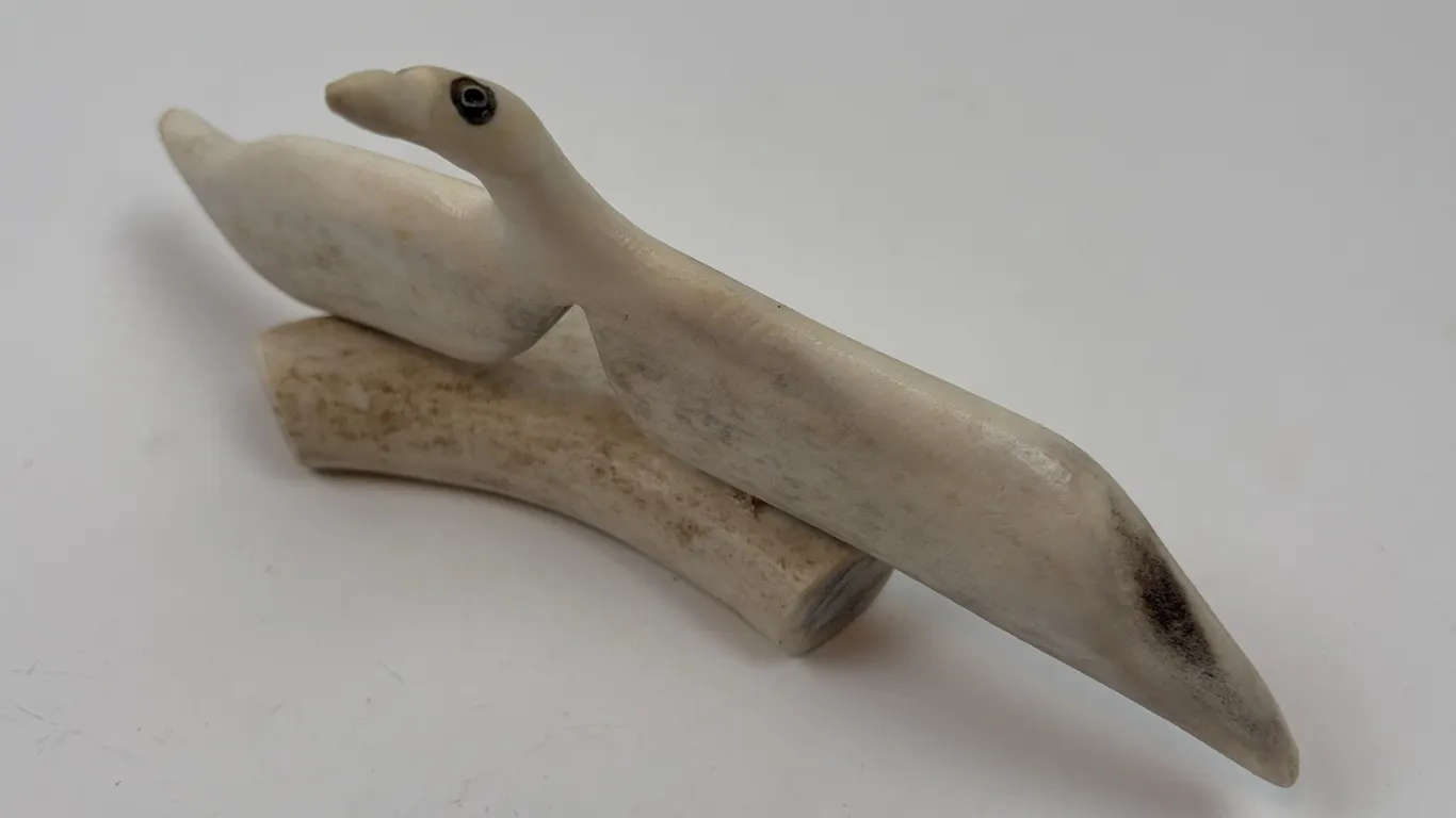 Vintage Tuktoyaktuk NWT Antler Bird Carving "Land of the Midnight Sun" 1975