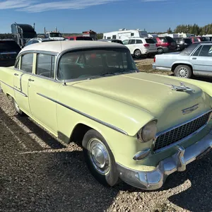 Collector Vehicle from the Dave Tupper Dispersal (P10-NBI-S2248)