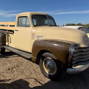 Collector Vehicle from the Dave Tupper Dispersal (P10-NBI-S2248)