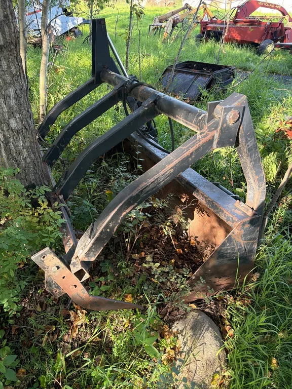 Bucket w/ Grapple (OS-S2280)