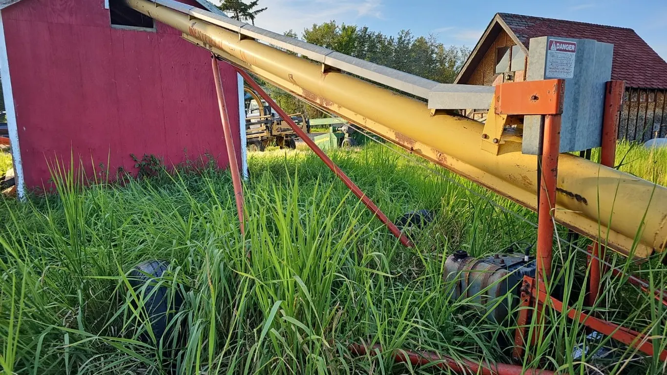 Westfield W70 Grain Auger w/ Kohler Gas Engine (OS-S2280)