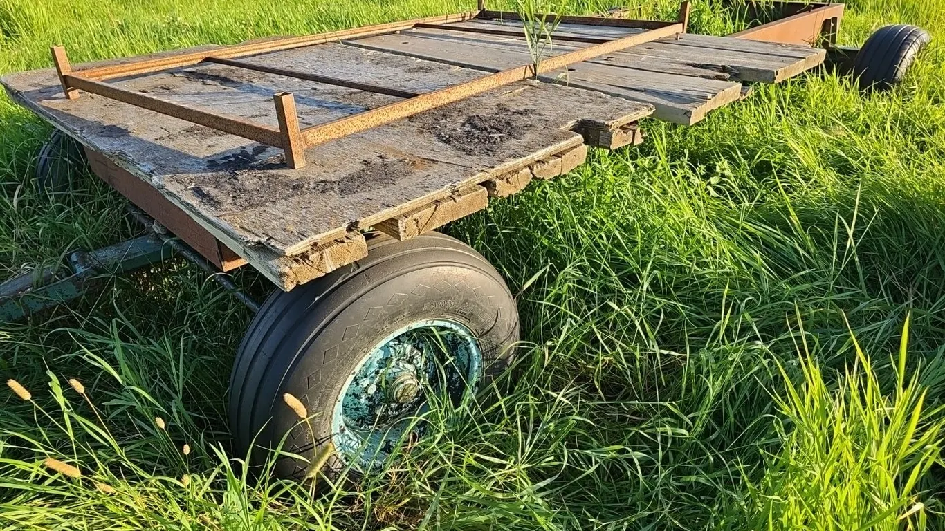 Martin Farm Wagon Model 100 Rubber Tire Wagon, S/N 01106 (SE Yard) (OS-S2280)
