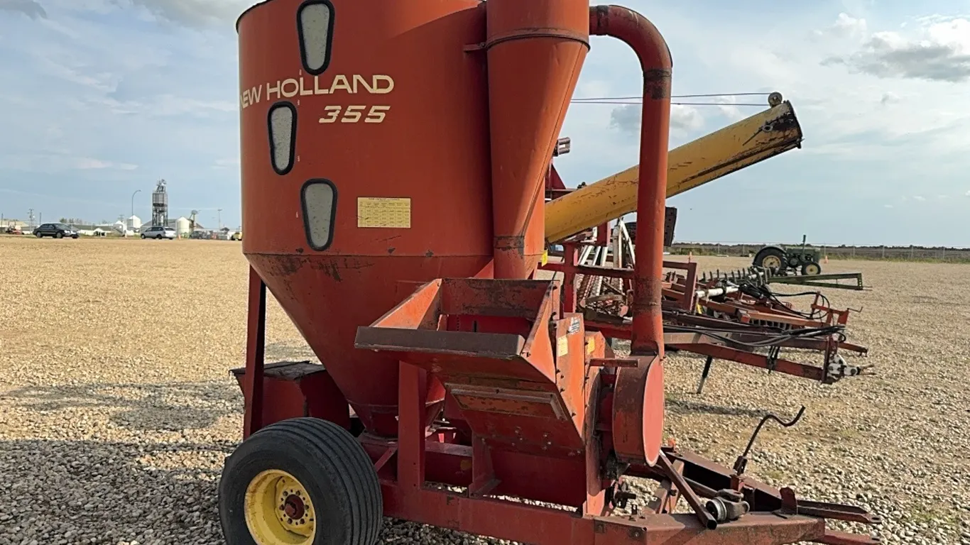 355 New Holland Mix Mill (P10-R4-S1896)