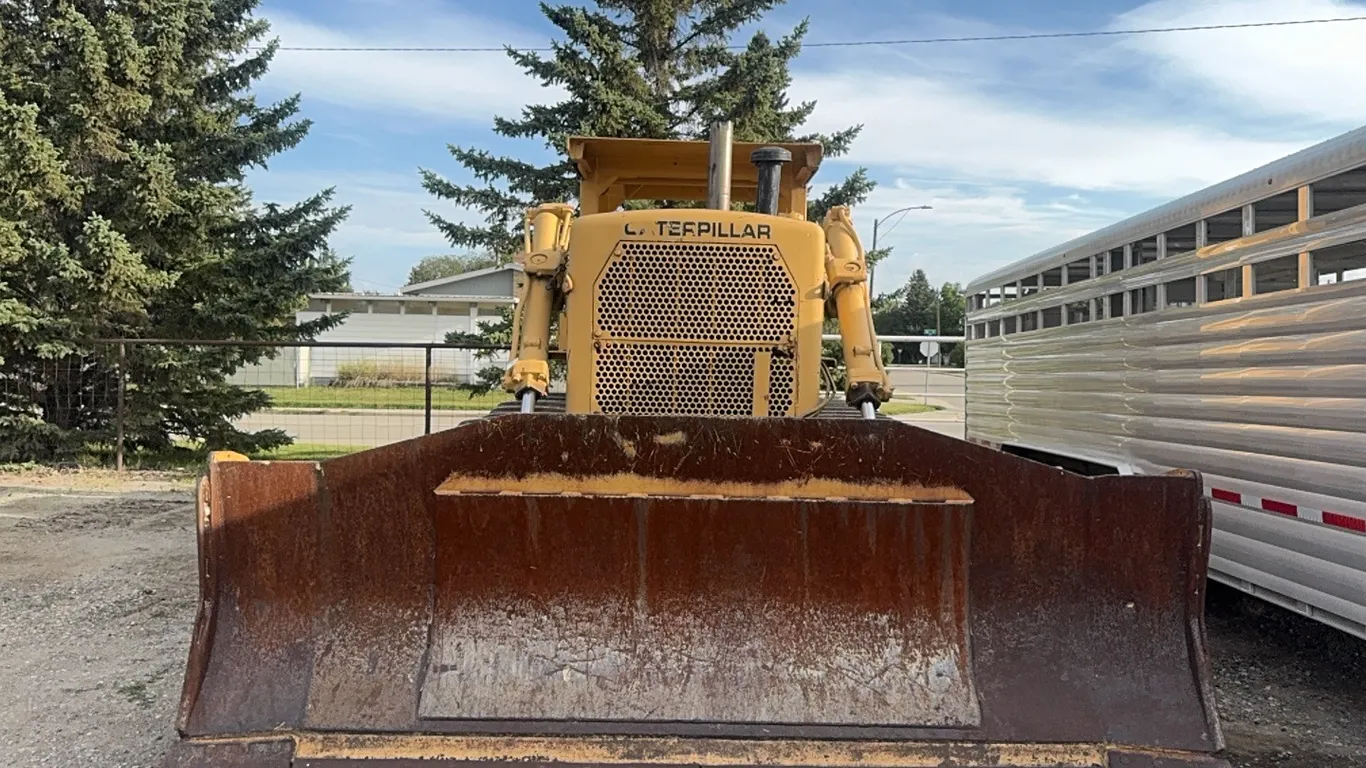 Caterpillar D8H Crawler Dozer s/n: 27H316