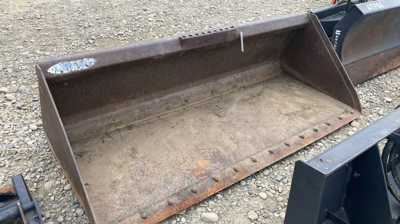 7' Skid Steer Smooth Bucket