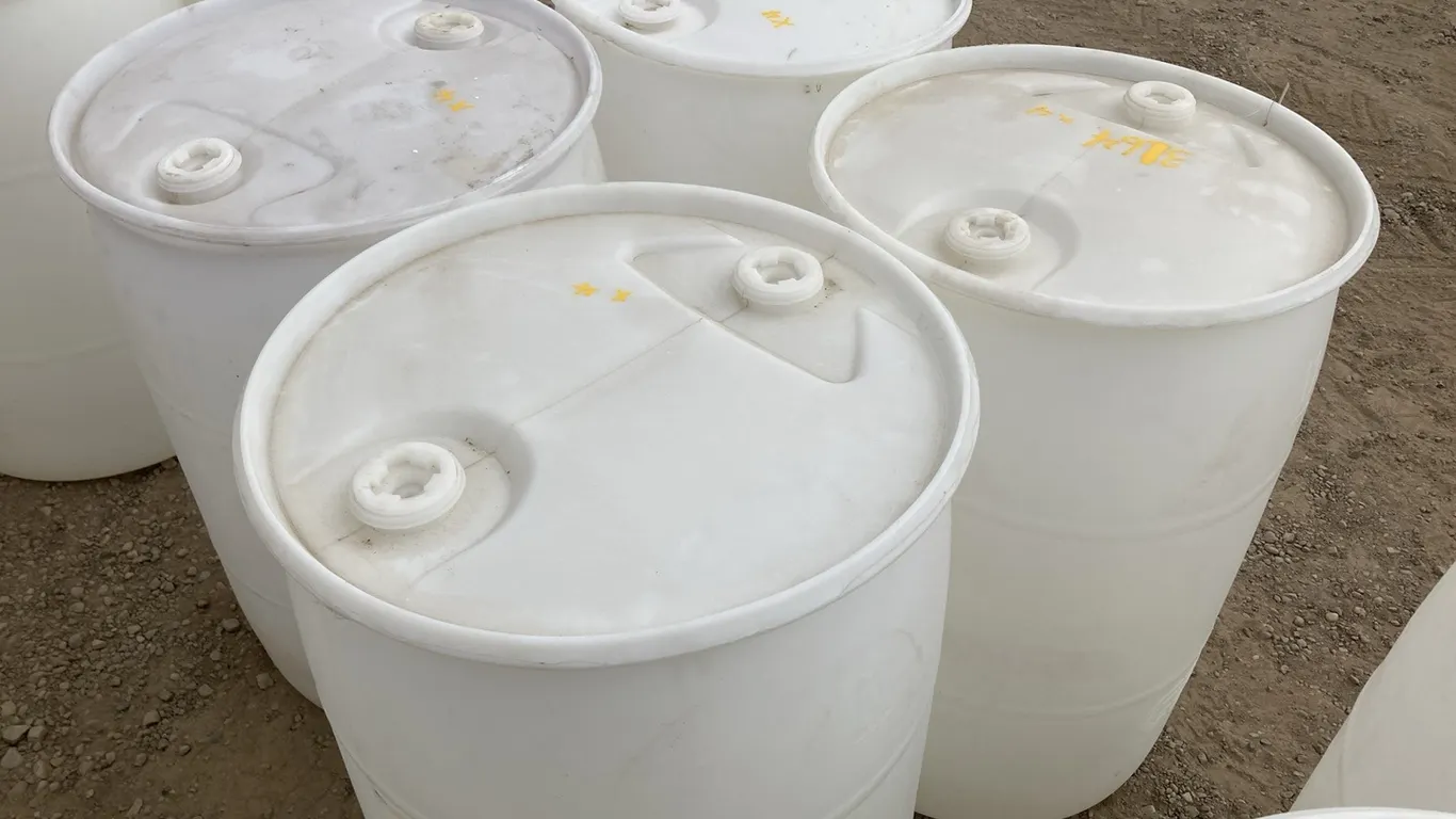 (4) 55 Gallon White Poly Barrels