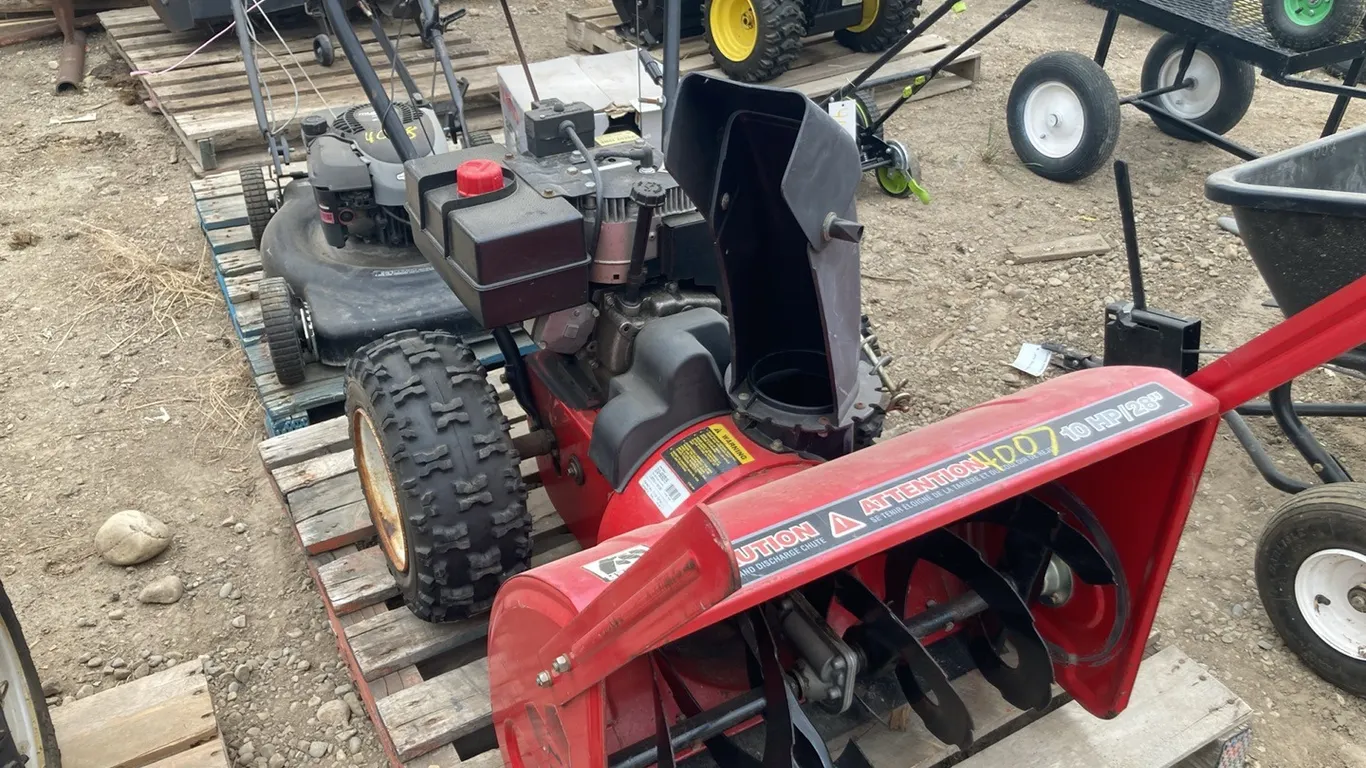 Mastercraft Snowblower w/key