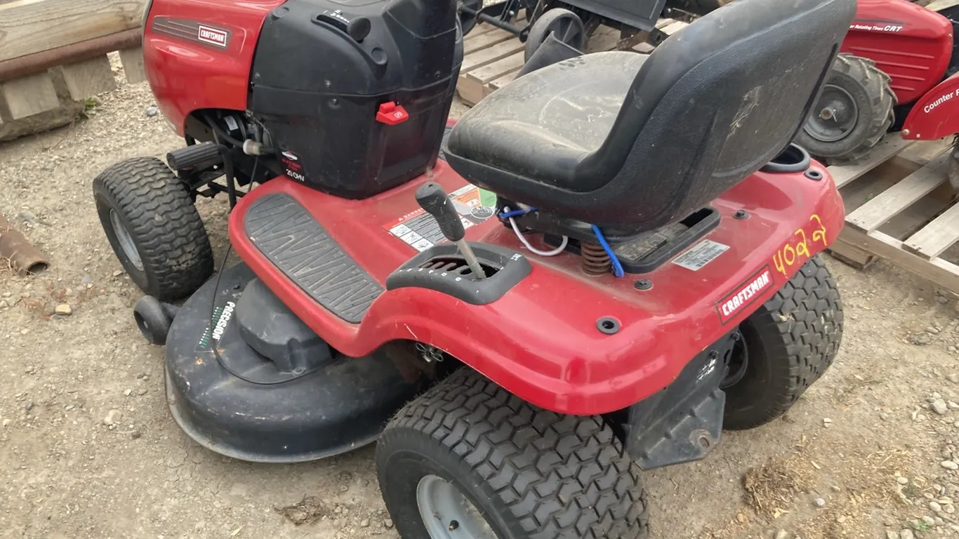 Craftsman Lawn Tractor