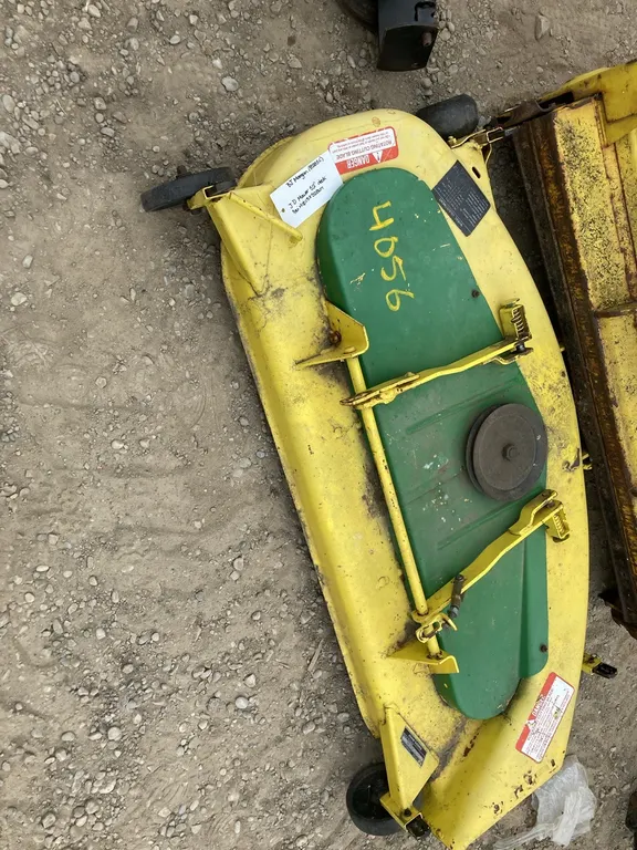 John Deere 52" Mower Deck, s/n: M01013X528107