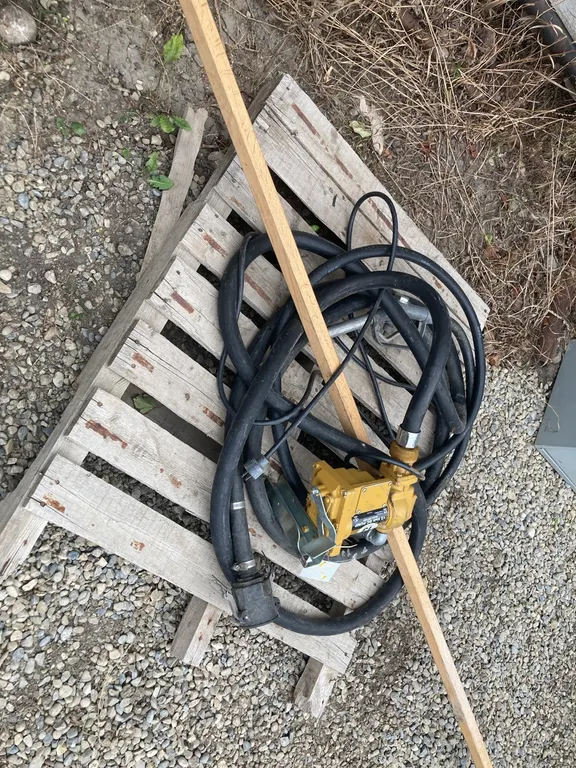 Fill-Rite Standard Duty Fuel/Gas Pump and 13' Wooden Handrail