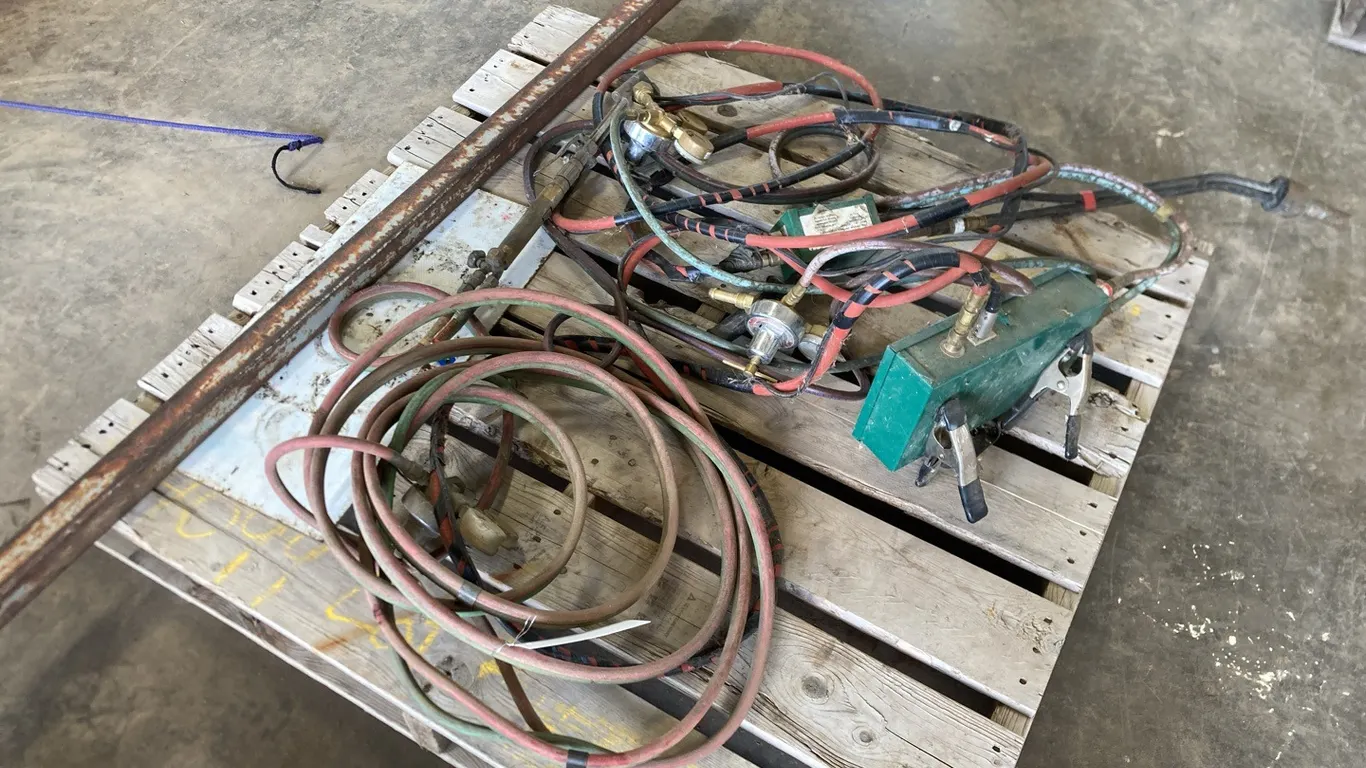 Various Torch Hoses, Torches and Metal