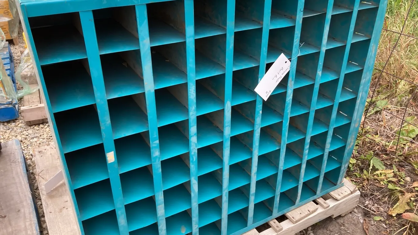 Bolt Bin