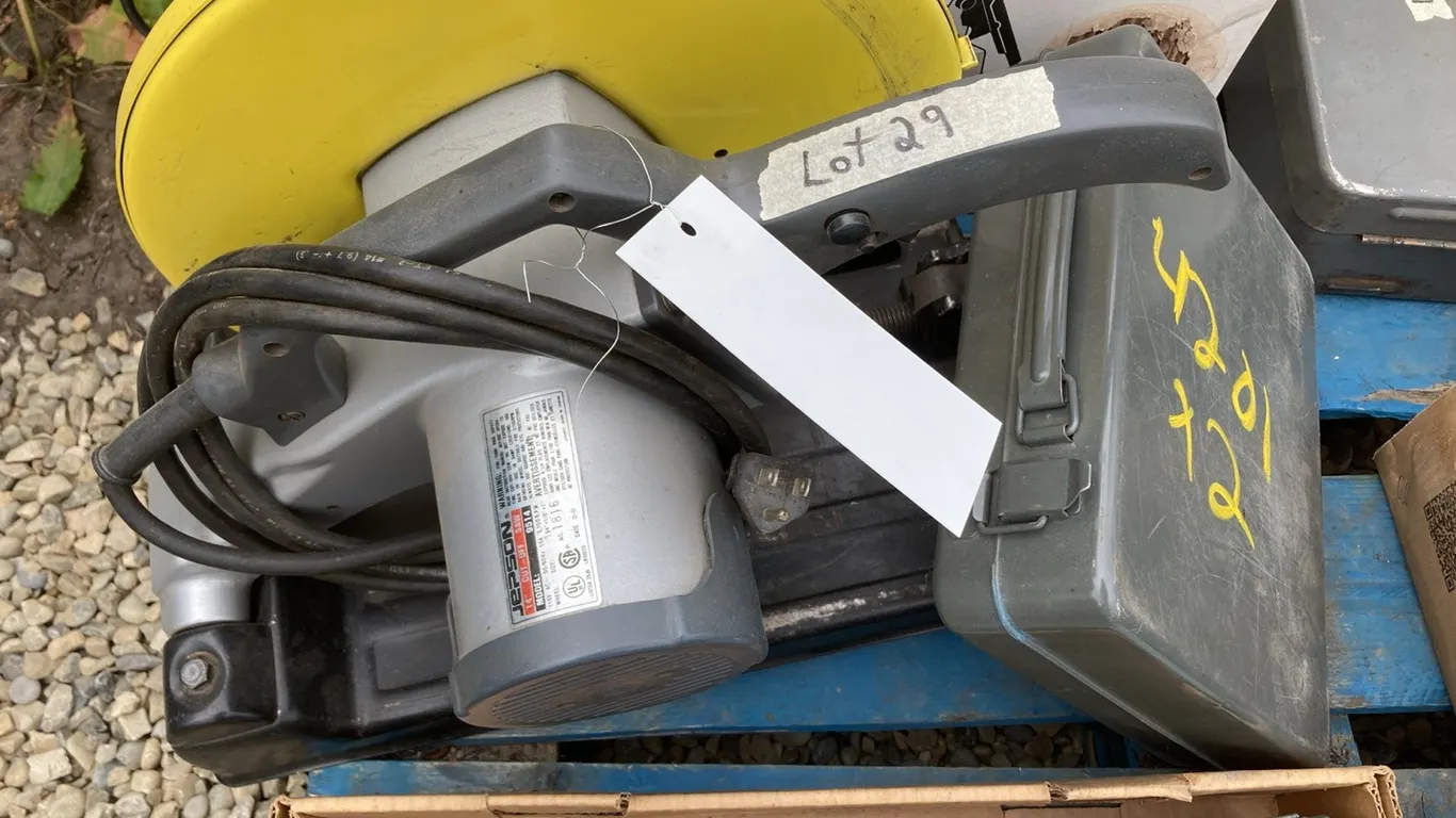 Makita 1/2" Impact Wrench and a Jepson 14" Cut Off Saw