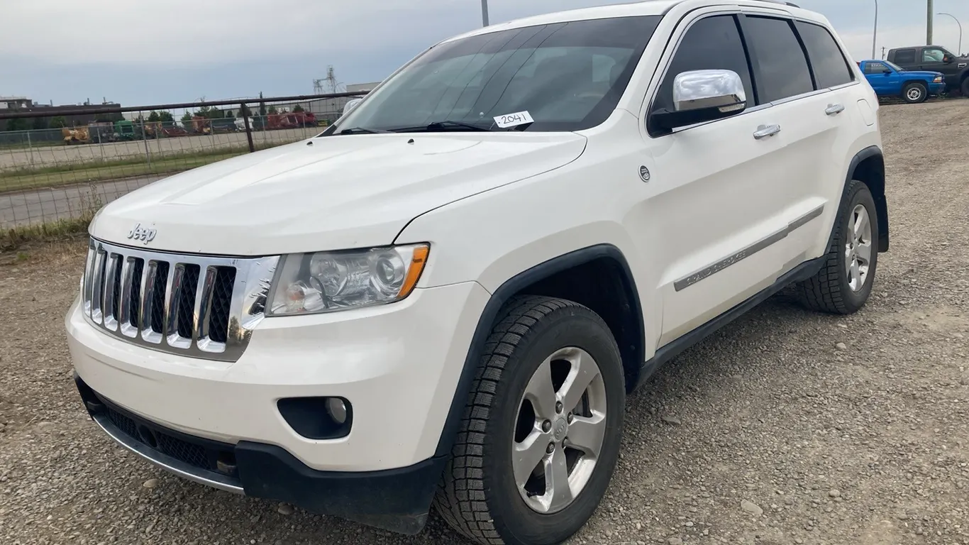 2011 Jeep Grand Cherokee SUV, VIN: 1J4RR6GT9BC642311