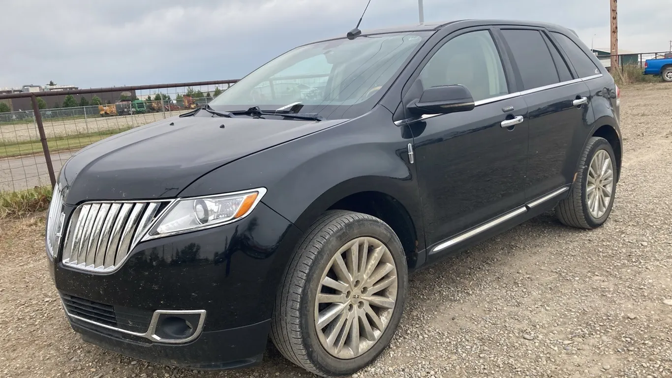 2013 Lincoln MKX Black SUV, VIN: 2LMDJ8JK2DBL02780