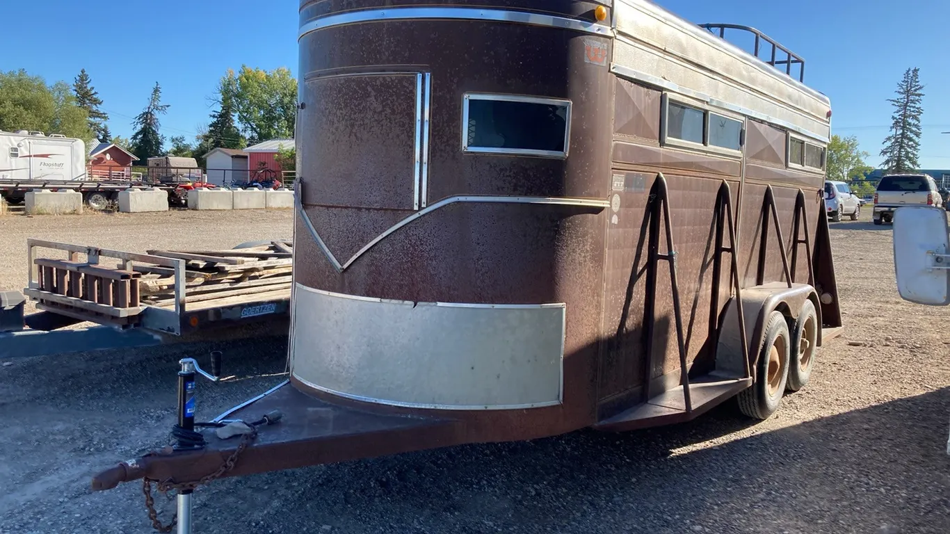 1983 Wylee Bumper Pull Horse Trailer, VIN: 1983002