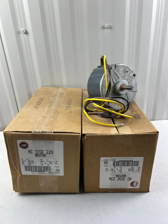 HC 32GE 229 Motors
