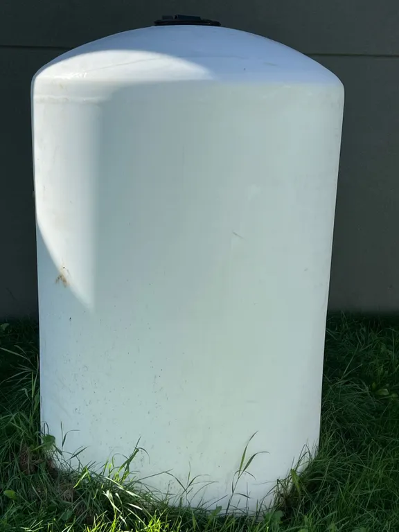 Poly Tank
