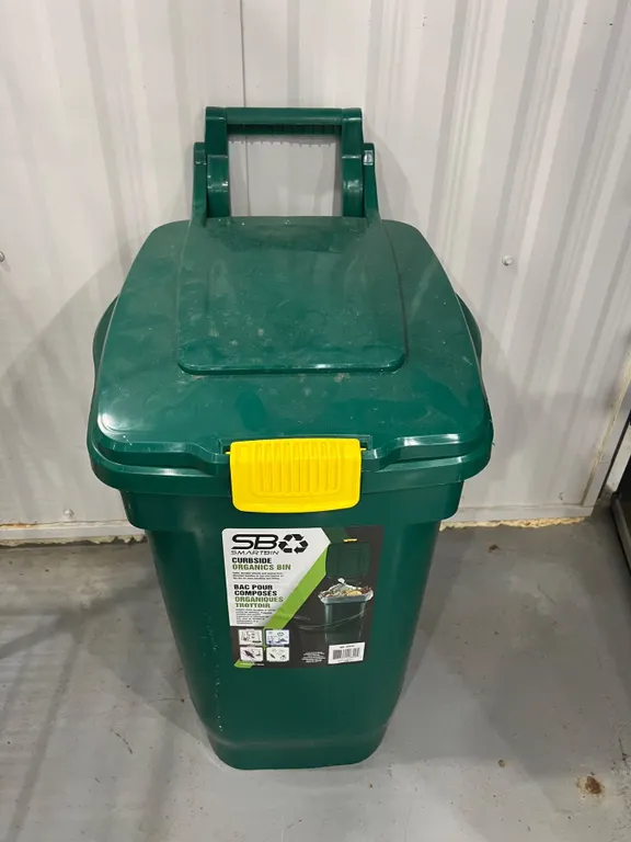 Curtsied Organics Bin