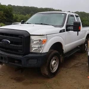 2016 Ford F-250 Super Duty Pickup (R373)