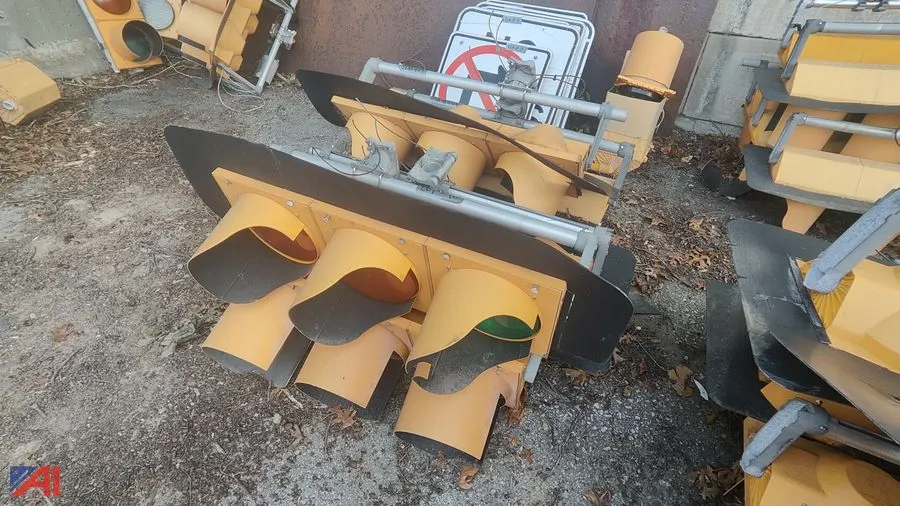 (5) Traffic Lights