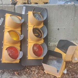 (2) Traffic Lights