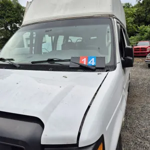 2014 Ford E-Series Full-Size Van