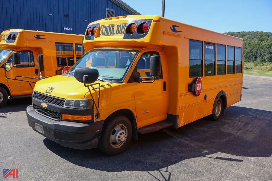 2019 Chevrolet Express Blue Bird Micro Bird School Bus/225