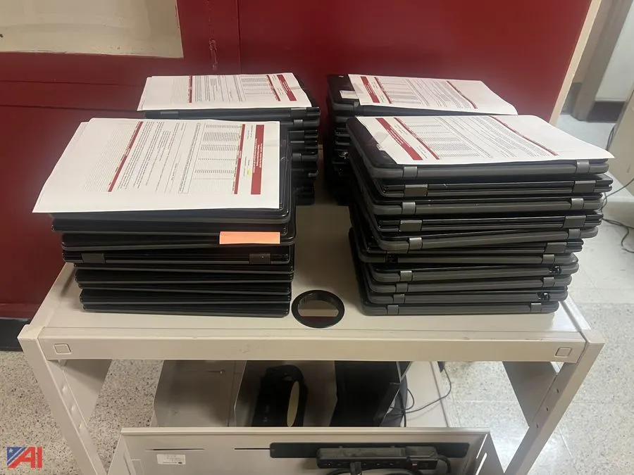 (10) Chromebooks
