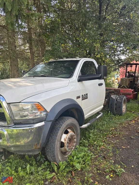 2015 RAM 5500 Cab and Chassis with Plow
