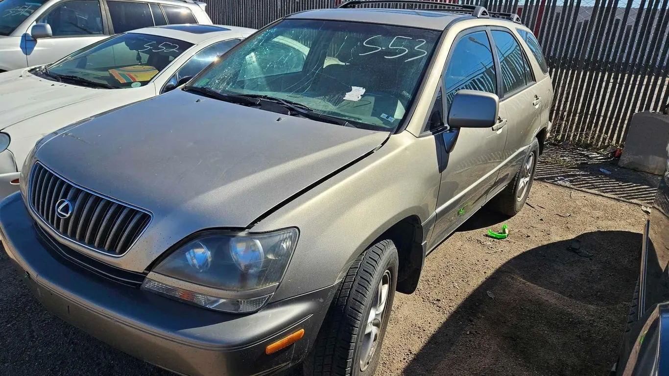 1999 LEXS RX300 UP JT6HF10U2X0030340