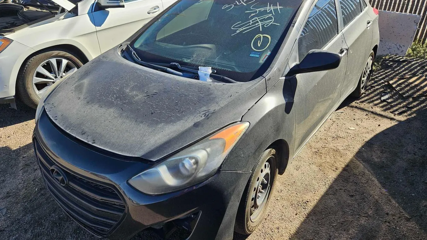 2016 HYUN ELANTRA HB KMHD35LH3GU273486