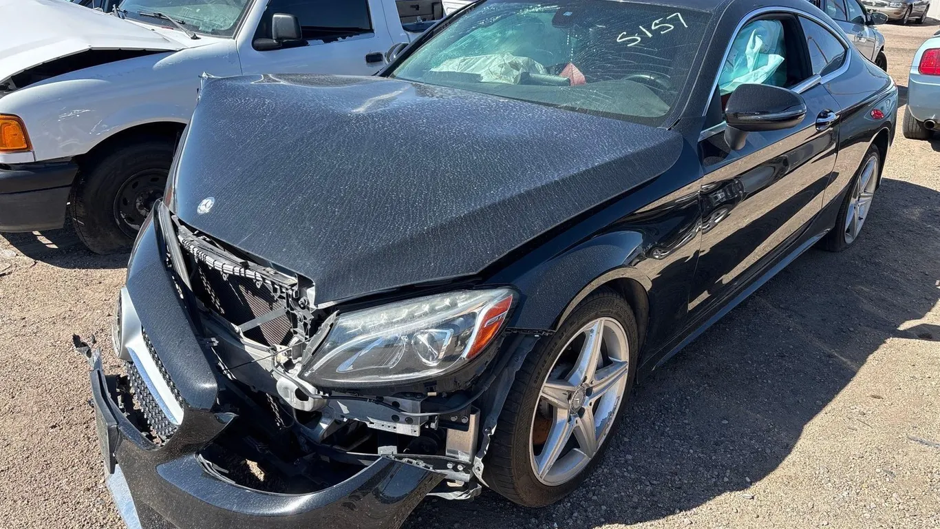 2017 MERZ C300 2D WDDWJ4KB1HF390425
