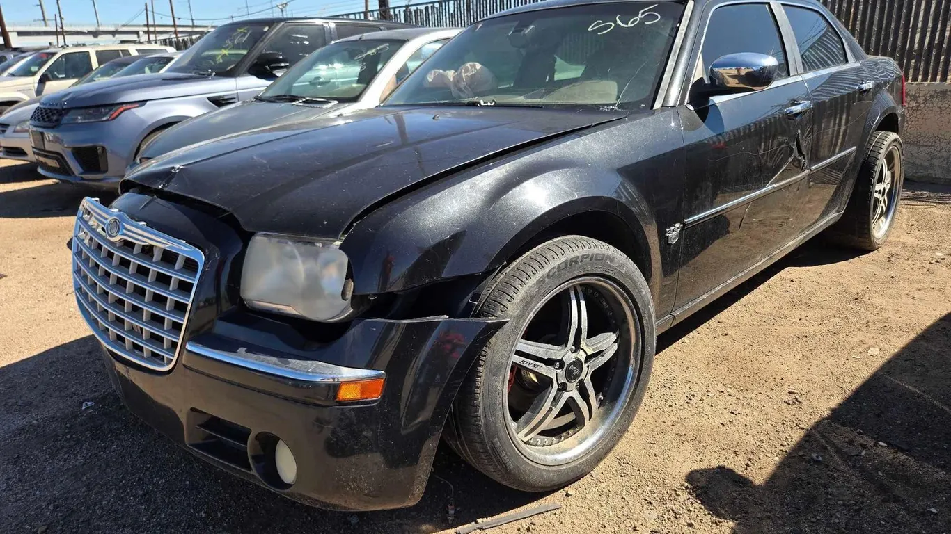 2007 CHRY 300 4D 2C3LK63H57H857873