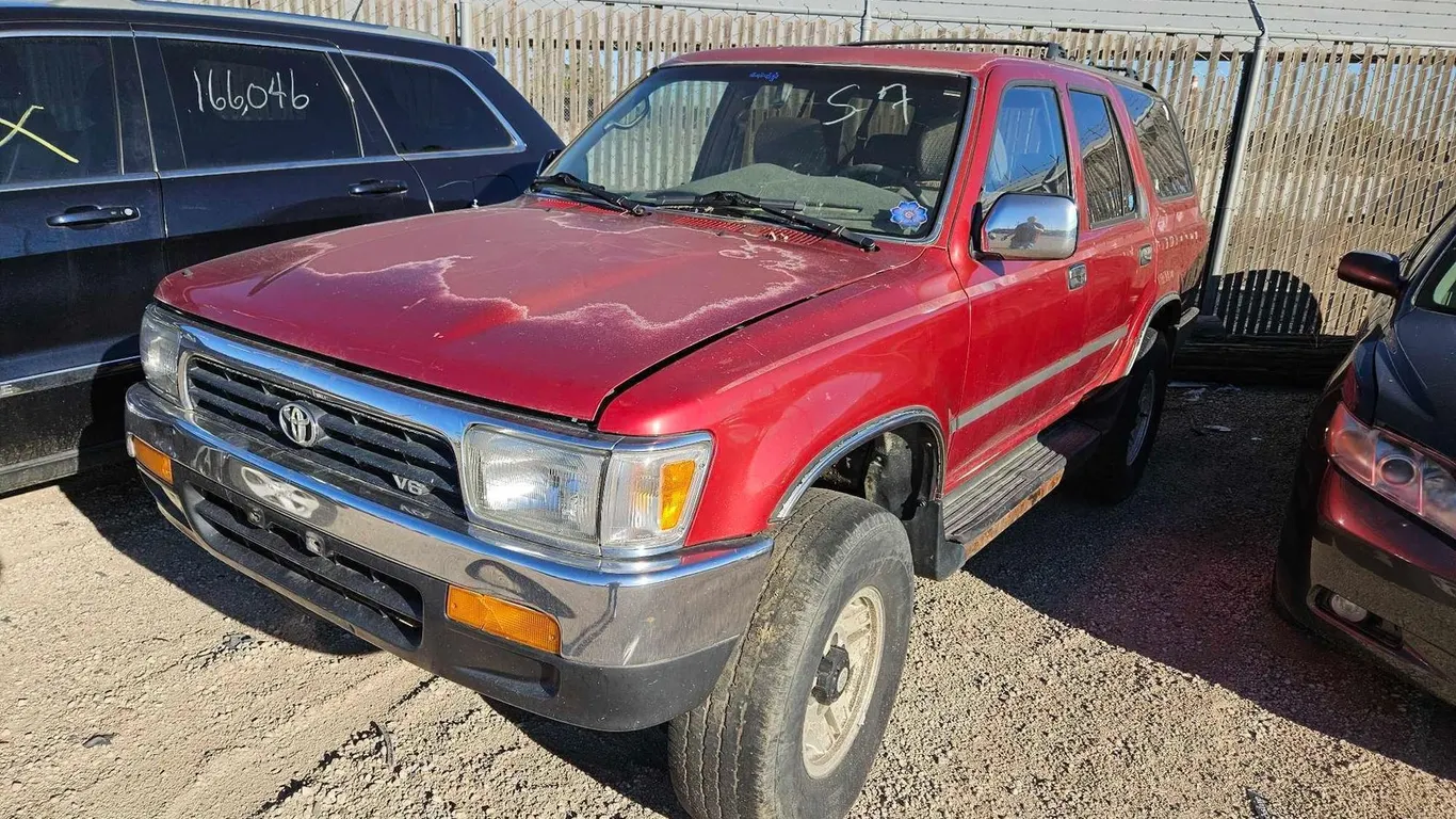 1993 TOYT 4RUNNER UP JT3VN39W6P0095873