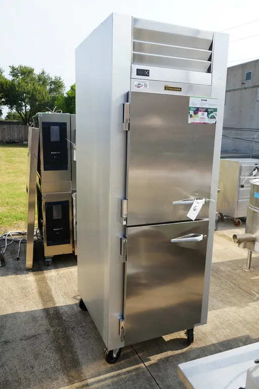 Traulsen Warming Cabinet