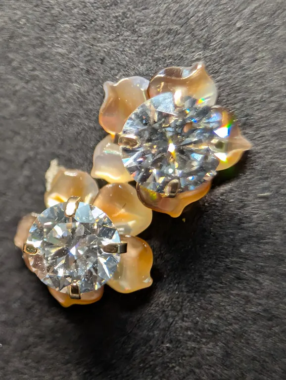 14KLAB DIAMOND (0.44CT)EARRINGS, SUGGESTED RETAIL VALUE $600