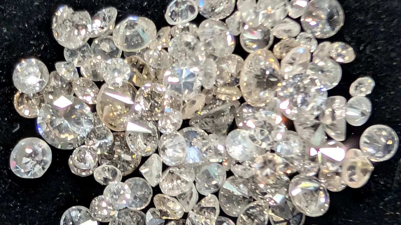 NATURAL LOOSE DIAMOND (APP 1CT), SUGGESTED RETAIL VALUE $1000