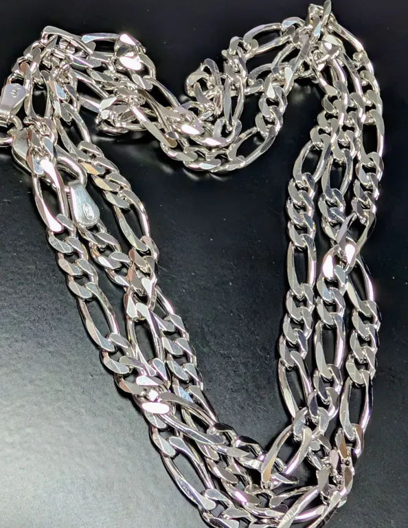 SILVER(13G), RHODIUM PLATED ITALIAN CHAIN 24", SUGGESTED RETAIL VALUE $300