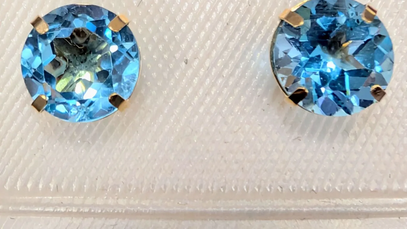 14K BLUE TOPAZ (2.14CT) EARRING, SUGGESTED RETAIL VALUE $800