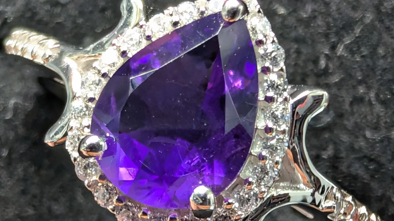 SILVER(2.84G), AMETHYST (1.25CT)RING, SIZE, SUGGESTED RETAIL VALUE $200
