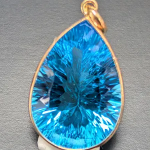10K(2G), BLUE TOPAZ (8.5CT) PENDANT, SUGGESTED RETAIL VALUE $1200