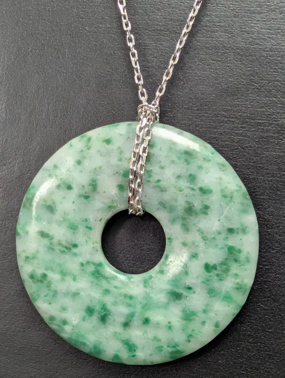 SILVER(APP 15G), GENUINE JADEITE NECKLACE 16-22", SUGGESTED RETAIL VALUE $240