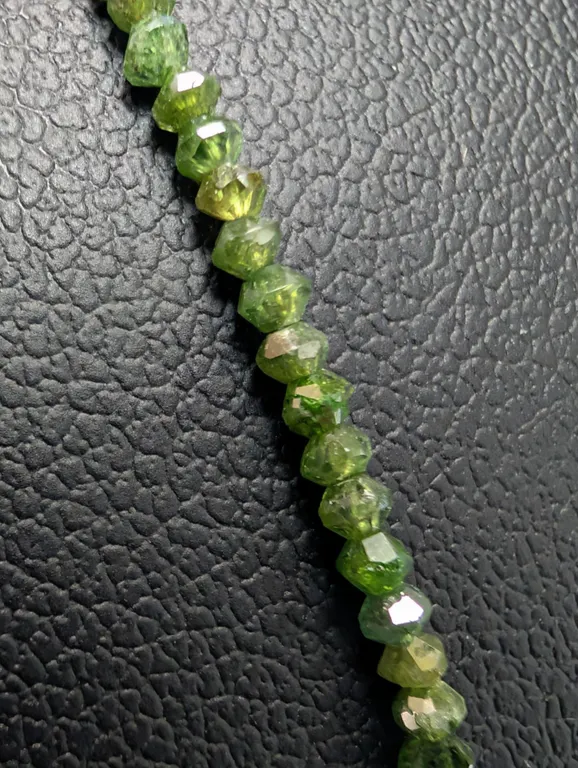 NATURAL DIAMOND (9CT) BRACELET FLEXIBLE, SUGGESTED RETAIL VALUE $1385