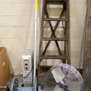 NOMA OIL HEATER, PLASTIC HOSE REEL, PATTON METAL FAN & WOODEN 6' LADDER